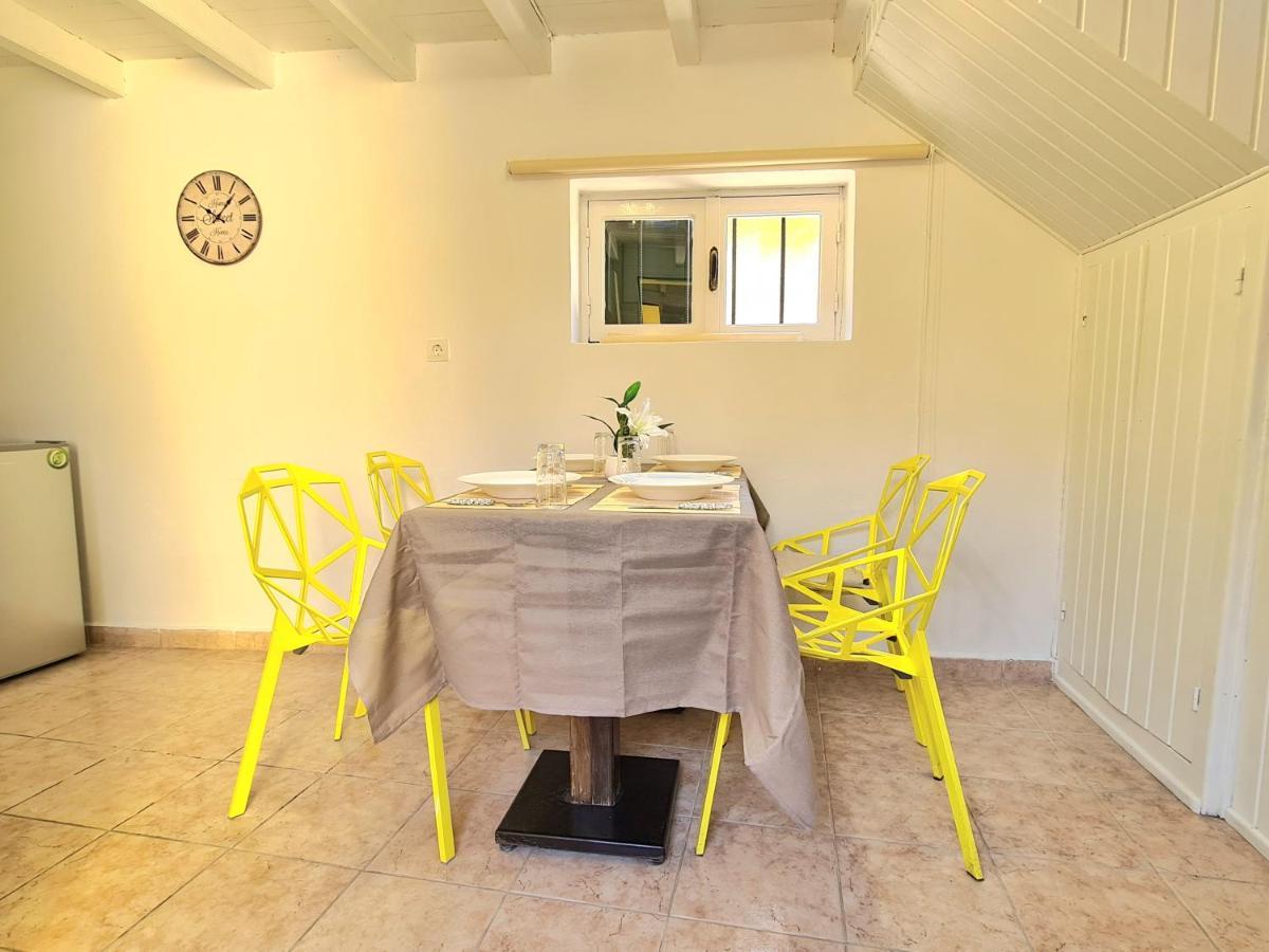 Elegant Traditional Suites & Leilighet Rhodes City